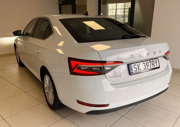 Skoda Superb cena 89900 przebieg: 137926, rok produkcji 2019 z Jastrzębie-Zdrój małe 277